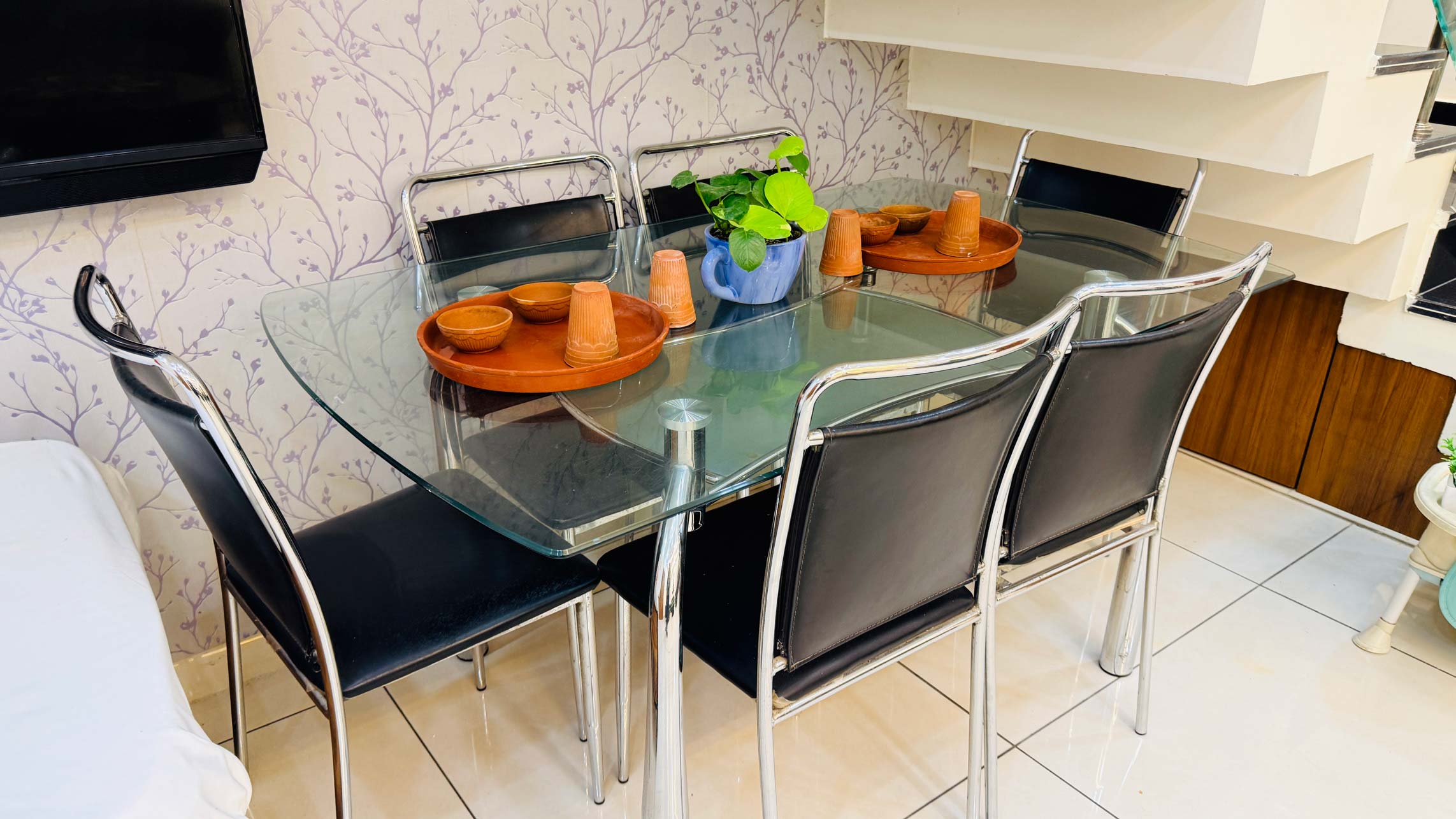 Elegant Dining Area